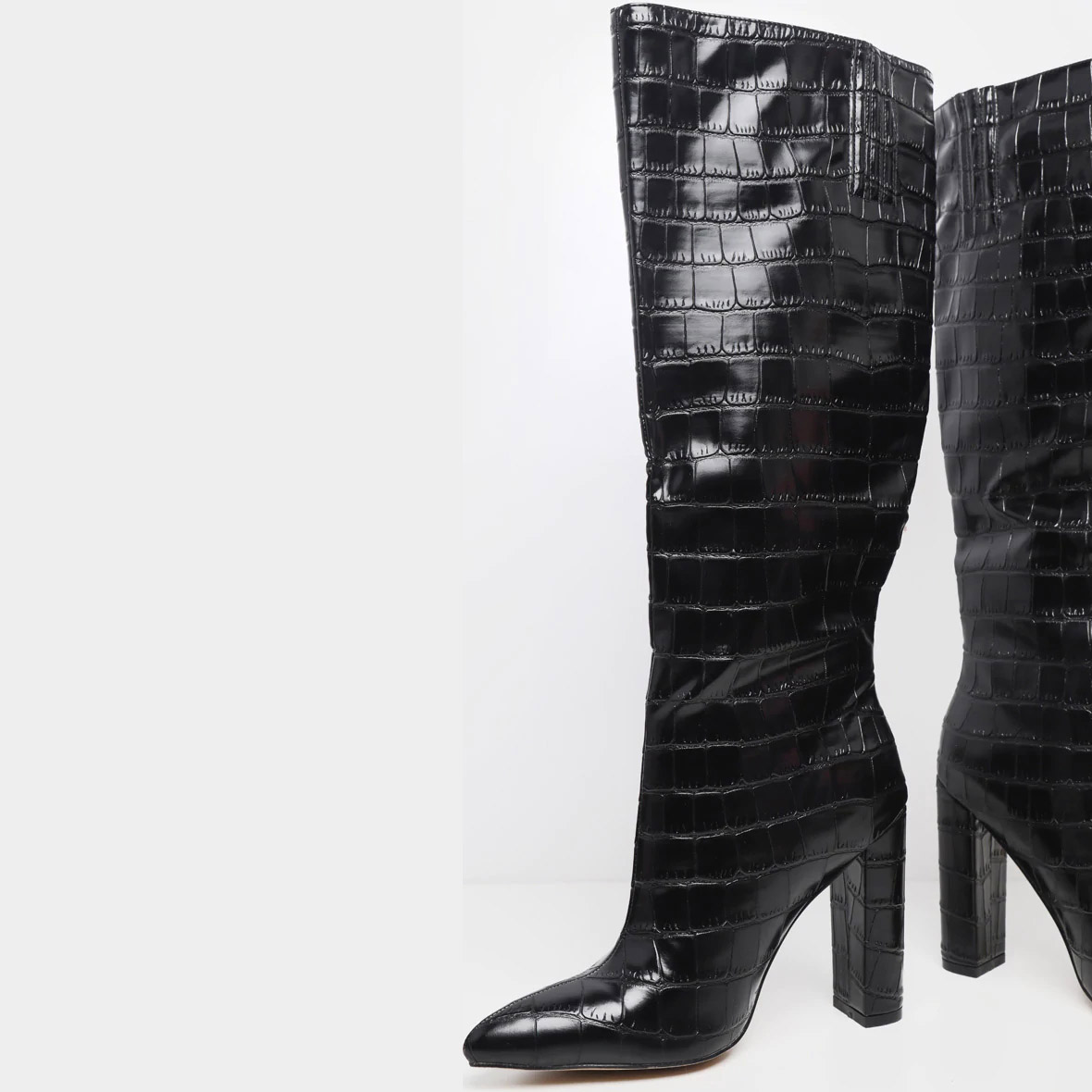 piel de serpiente negra