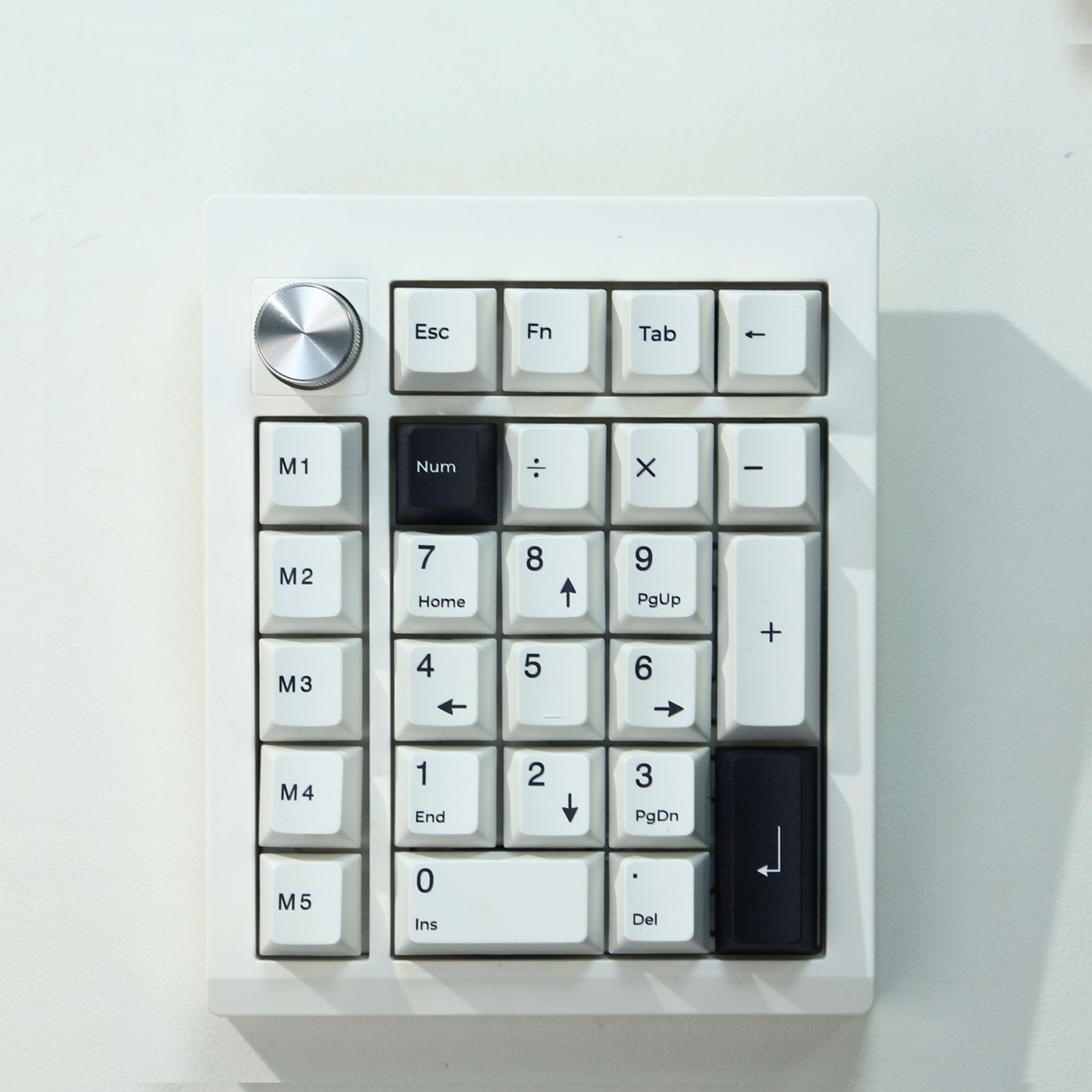 Gmk26 Wireless Mini Numeric Keyboard With Rgb Backlit & Knobs
