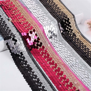 Kain renda payet glitter dekoratif untuk kostum fesyen, bordir, tekstil, jahitan, pakaian tari, hiasan, dan aksesoris. - Product Image 1
