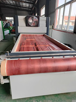 Presse à membrane sous vide pour feuilles de PVC, machine de laminage sous vide pour portes WPC, machine de pressage sous vide pour portes de placards en MDF, revêtement de film PVF