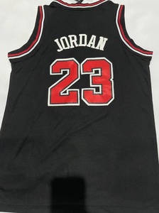 <span class=keywords><strong>Camiseta</strong></span> de <span class=keywords><strong>baloncesto</strong></span> 2025 personalizada al por mayor de fábrica Camisetas de <span class=keywords><strong>baloncesto</strong></span> James <span class=keywords><strong>Luka</strong></span> <span class=keywords><strong>Doncic</strong></span> enviadas a través de FedEx 3-7 días para llegar - Product Image 5