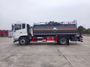 Camión Cisterna para Materiales Peligrosos SHACMAN F3000 6x4 Diésel, Emisión Euro 3, 8000 kg de Peso Bruto Vehicular - Product Image 3