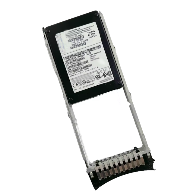 Original New 7.68TB 2.5inch 10K 12Gb SAS SFF SSD 02YC042 for V5000E Server Storage