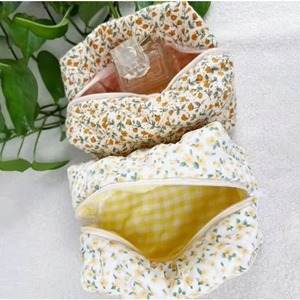 Échantillon Gratuit - Promotion : Trousse de Maquillage Légère et Mignonne pour Femme, Motif Vichy Bleu, Petite Pochette Cosmétique Florale en Polyester - Product Image 4