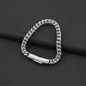 Pulsera de Cadena Gruesa con Diseño Geométrico de Nicho Popular 2026, Pulseras Unisex Vintage de Acero de Titanio Personalizadas, Joyería de Moda - Product Image 2
