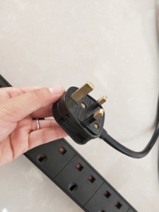 Rack <span class=keywords><strong>Pdu</strong></span> 1u Uk Loại Giá Tốt Nhất Chuyển Đổi <span class=keywords><strong>Pdu</strong></span> 10A Đơn Vị Phân Phối Điện - Product Image 3