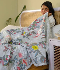 Edredón de Algodón con Estampado Floral – Cubrecama Acolchado Ligero para Decoración de Dormitorios, Ropa de Cama para el Hogar y Suministro al por Mayor - Product Image 3