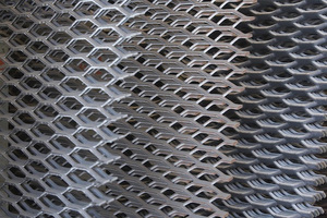 Malla Metálica Expandida de Acero Inoxidable para Parrilla de Barbacoa, Tejido Plano, Servicios de Doblado y Soldadura - Product Image 3