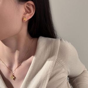 Collier pendentif trèfle à quatre feuilles en argent S925 de luxe de la collection Dylam Blossom, avec chaîne à maillons et zircone 5A, pour femmes - Product Image 5