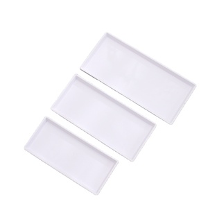 Wholesale Simple Solid Color Plastic Tray Reusable 32.5*15cm Rectangle Plastic Stackable Food Plate