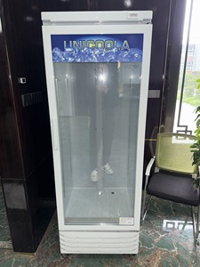 Vitrine réfrigérée à air, refroidisseur, réfrigérateur à <span class=keywords><strong>prix</strong></span> avantageux - Product Image 1
