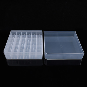 Boîte de cryopréparation en plastique Hisamori à 36 compartiments pour le stockage d'échantillons de laboratoire, capacité de 5 ml - Product Image 3