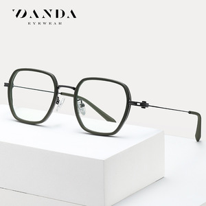 Danda Eyewear Lunettes rectangulaires à monture complète anti-lumière bleue TJ822 Montures légères unisexes - Product Image 1