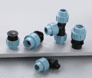 I raccordi per tubi dell'acqua superiore e inferiore in HDPE per acquario in PVC passano attraverso tubi di alimentazione dell'acqua in PVC di plastica con giunti filettati estesi - Product Image 6