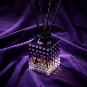 OEM/ODM Parfum Floral EDP Donna Born in <span class=keywords><strong>Roma</strong></span> Intense 50ml Spray Guangdong Usage Quotidien - Product Image 1