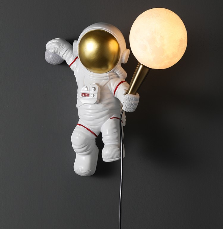 Modern Astronaut kids room Lamps Art Resin Wall Light Bedroom Bedside Night Lights Space Man G9 LED Wall  lamp table lighting