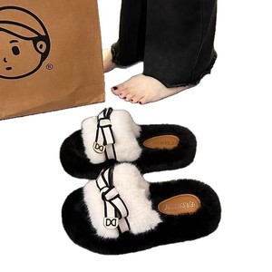 Chaussons d'intérieur doux et moelleux pour femmes, imprimés, à fourrure croisée, en peluche, pour la maison, vente en gros - Product Image 5
