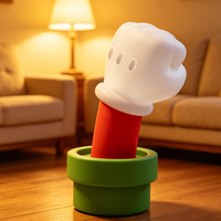 Idée cadeau créative pour tous les âges, décoration de bureau amusante, lumière douce en silicone qui protège les yeux, veilleuse à activation sonore Mario Fist