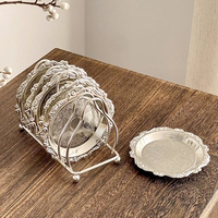 Dessous de verre de tasse de soulagement de plat de bijoux d'or argenté de luxe rétro avec le plat de petite vaisselle en métal de support