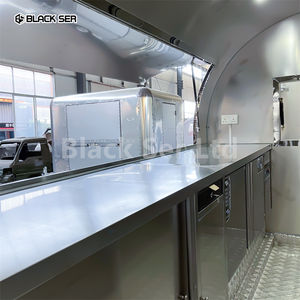 Petite Roulotte Alimentaire Ronde en Acier Inoxydable 304 avec Certificat DOT et CE à Vendre pour Snacks et Cuisine de Rue - Product Image 5