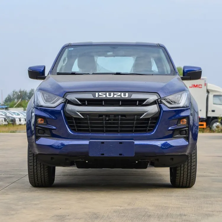 Pabrik langsung ISUZU Lingtuo Pickup bensin T2.5 2WD 4x4 kendaraan energi baru Deposit bensin mobil baru Isuzu Pickup truk