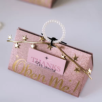Boîte cadeau en papier à surface pailletée, décor perlé, carton portable, emballage délicat pour bonbons de mariage