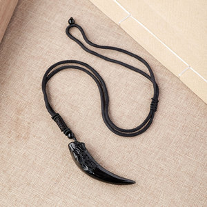 Pendentif en <span class=keywords><strong>obsidienne</strong></span> <span class=keywords><strong>noire</strong></span> naturelle en forme de dent de loup, sculpté à la main, amulette en cristal pour la <span class=keywords><strong>protection</strong></span>, vente en gros - Product Image 6