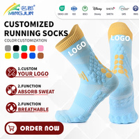 Chaussettes de basketball personnalisées antidérapantes avec points en silicone, semelle antidérapante, chaussettes d'entraînement avec logo d'équipe, fabrication OEM directe d'usine, articles de sport