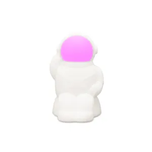 China Manufacturer Direct Sales Smart Baby Night Light OEM RGB Color Changing Rechargeable Spaceman Cute Kids Lamp