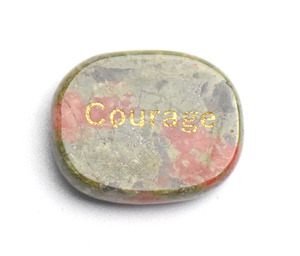 Pierres de mots inspirantes gravées, cristaux de guérison en galets plats, pierres précieuses de poche de Courage pour mots positifs - Product Image 3