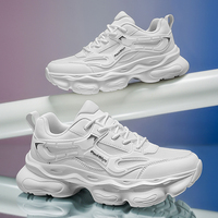 Chaussures décontractées pour hommes avec coussinets souples et soutien, idéales pour la ville et la marche, fabriquées sur mesure par le fabricant