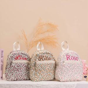 Mochila Personalizada Adorable con Cierre, Mochila de Algodón con Monograma Floral para Mujer, Mochila Acolchada Delicada - Product Image 2