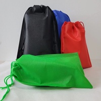 Grand sac à poussière en tissu non tissé réutilisable en coton personnalisé pochette de rangement écologique pour chaussures sac à cordon non tissé