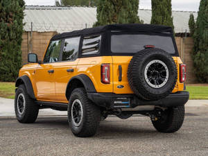 รถ SUV ปี 2021 รุ่น Bronco Badlands Advanced 4 ประตู พวงมาลัยซ้าย เบาะหนัง ไฟหน้า LED หลังคาซันรูฟ กล้องมองหลัง มือสอง ราคาถูก ขับเคลื่อน 4 ล้อ - Product Image 6