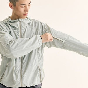 Chaqueta Ligera de Ciclismo Personalizada, Chaqueta Cortavientos de Secado Rápido para Exteriores, Transpirable, Delgada, con Protección Solar UPF50 Anti-UV, Marca Fabricada - Product Image 2