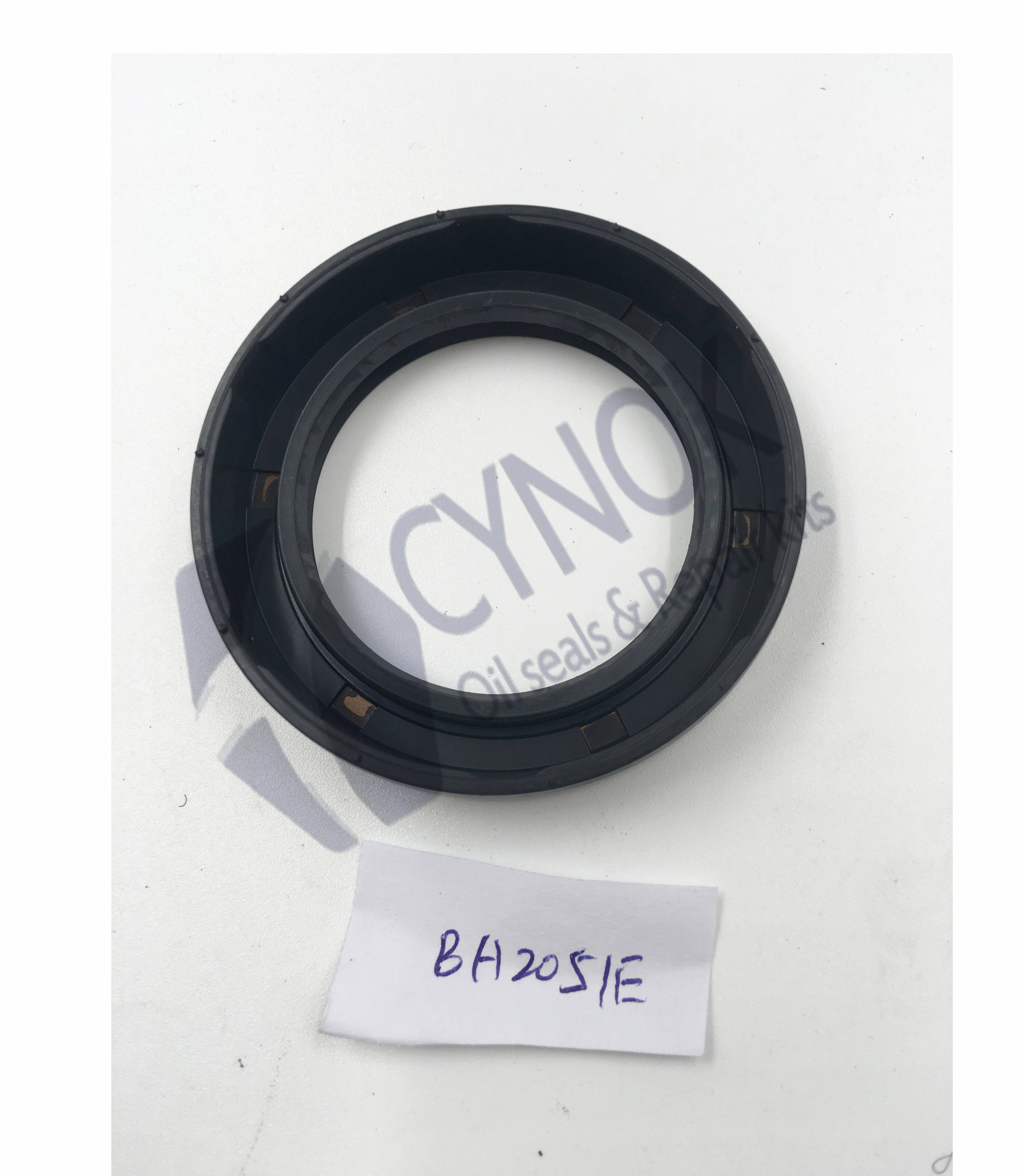 24kページ BB4433E - High-Quality Rear Wheel Inner Oil Seal for VZJ95L