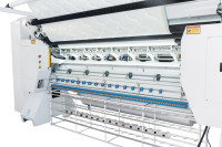 Machine à quilting multi-aiguilles informatisée à point de chaîne sans navette pour matelas