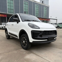 Véhicule électrique XINGPENG EV pour trajets quotidiens, 4 portes, tableau de bord multimédia LCD, autonomie de 200 km, moteur de 50 kW, batterie de 30 kWh, LED