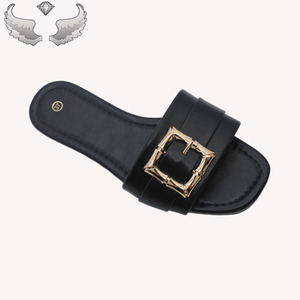 Sandales pour femmes de haute qualité, élégantes, scintillantes, durables et légères, spécialiste OEM/ODM de sandales pour femmes - Product Image 3