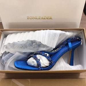 Kraliyet mavi/yeşil parti ayakkabıları seksi tasarım moda terlikler Zapatos katır yaz seksi kare topuklu - Product Image 5