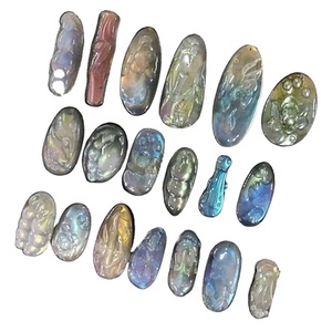 Pierres précieuses semi-précieuses de différentes tailles, pièces, labradorite, têtes de mort - Product Image 4