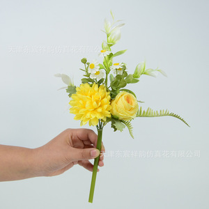 Ramo de Rosas y Crisantemos Artificiales Dongchen Crafts, Flores de Seda para Decoraciones de Boda, Arreglos para el Recinto Nupcial - Product Image 2