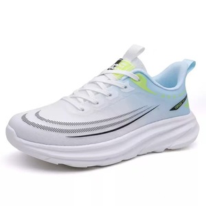 Nouvelle Collection Été 2025 – Chaussures de Course Homme Respirantes en Maille Ultra Légères avec Semelle EVA Amortissante, Couleur Unie Imprimée Offset pour Étudiants - Product Image 6
