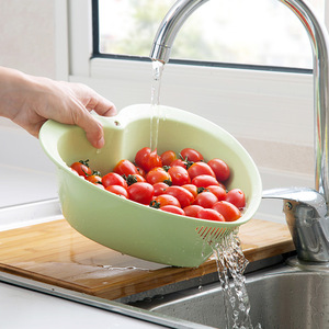 Conteneur de cuvette <span class=keywords><strong>en</strong></span> <span class=keywords><strong>plastique</strong></span> <span class=keywords><strong>dur</strong></span> <span class=keywords><strong>en</strong></span> forme de coeur <span class=keywords><strong>en</strong></span> bambou <span class=keywords><strong>en</strong></span> <span class=keywords><strong>plastique</strong></span> - Product Image 1