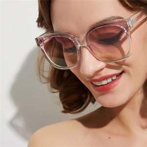 Lunettes de soleil carrées surdimensionnées transparentes roses de luxe rétro à la mode 2020 pour femmes, UV400 - Product Image 3