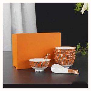 Juego de Taza y Platillo de Porcelana Fina con Patrón Dorado de Lujo para Café y Té de la Tarde, <span class=keywords><strong>Vajilla</strong></span> Grabada con Caja de Regalo, Serie H - Product Image 5
