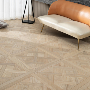 Parquet Versailles en frêne de Manchourie multicouche AVANTIMORA, résistant aux taches et au feu, qualité AB, 20 mm, pour hôtel - Product Image 2
