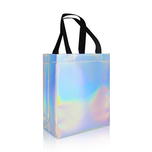 Bolsas de regalo navideñas coloridas hechas a medida, de tela no tejida holográfica con asas negras para ropa, uso promocional ecológico. - Product Image 3