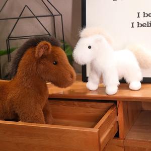 2025 nouveau blanc Super doux en peluche <span class=keywords><strong>Dragon</strong></span> cheval jouet couette pour anniversaire des enfants lavé Technique cheval sauvage poupée de chiffon - Product Image 5