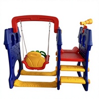 Aire de jeux intérieure éducative pour enfants, équipement de divertissement en plastique PP style château avec toboggan et balançoire pour maternelle et école